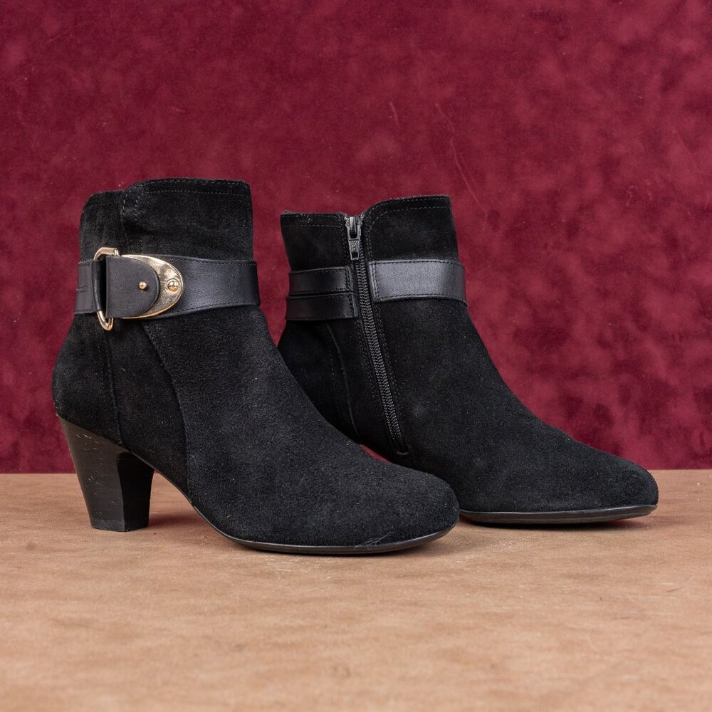 Sofft Women Black Suede Buckle Zip Dress Fashion Ankle Boots sz 8
